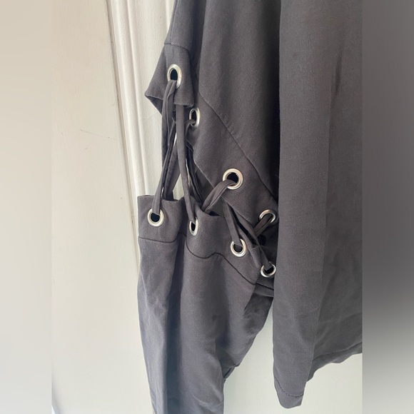 🔴 Zara Charcoal Lace-Up Sleeve Sweatshirt - Picture 3 of 4